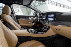 Mercedes-Benz E-Class, Interior, leather black/saddle brow